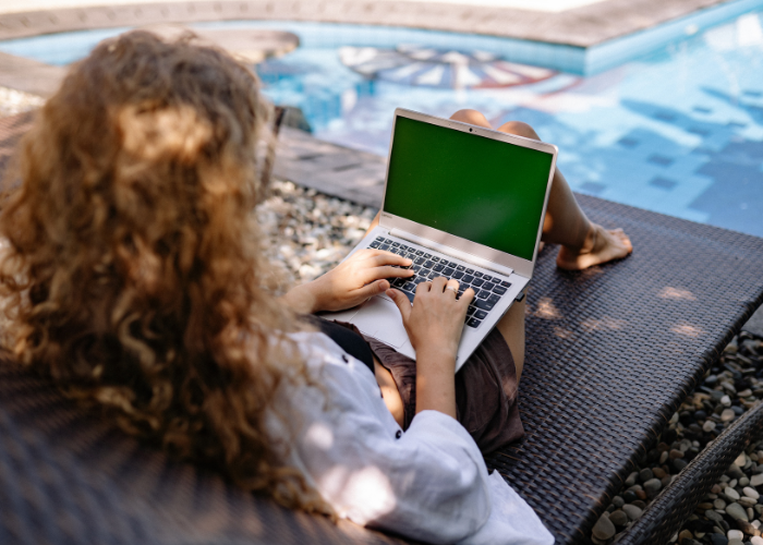 hybrydowy model pracy